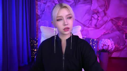 selenairis online show from 10-03-25, 06:43