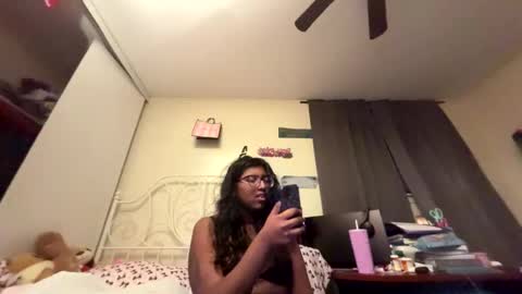 selenaprincess2 online show from 01-09-26, 03:53