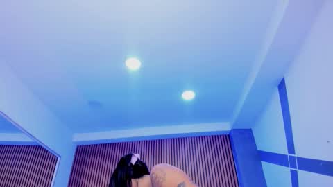 selenastonne online show from 10-12-25, 07:13