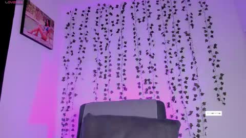 Snapshot of selenastonne chatting on 06-19-26, 10:46 selenastonne online show from 06-19-26, 10:46
