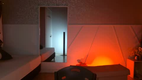 Selene online show from 06-02-26, 02:41
