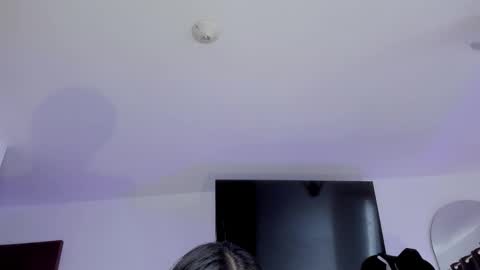 Snapshot of selene_king22 chatting on 11-05-25, 12:38 Alejandra online show from 11-05-25, 12:38