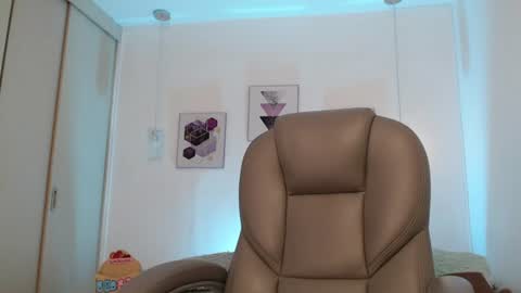 Snapshot of selene_rouse_ chatting on 06-13-26, 12:08 selene_rouse_ online show from 06-13-26, 12:08