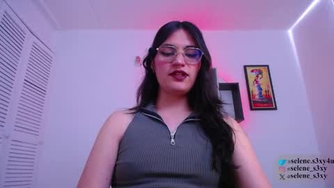 selene_s3xy online show from 04-22-26, 06:53