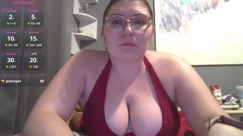 Snapshot of selenebaby chatting on 10-09-25, 11:03 Selene online show from 10-09-25, 11:03