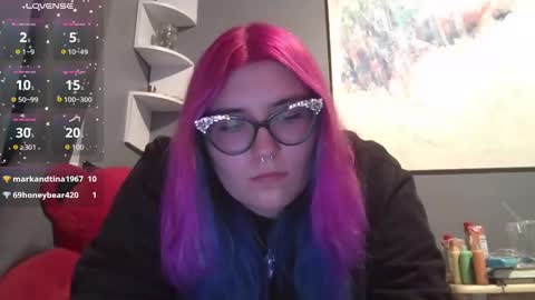 Snapshot of selenebaby chatting on 10-25-25, 10:59 Selene online show from 10-25-25, 10:59