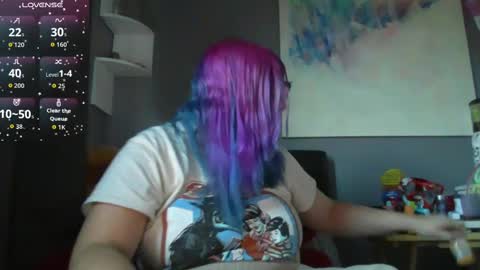 Snapshot of selenebaby chatting on 11-12-25, 07:46 Selene online show from 11-12-25, 07:46