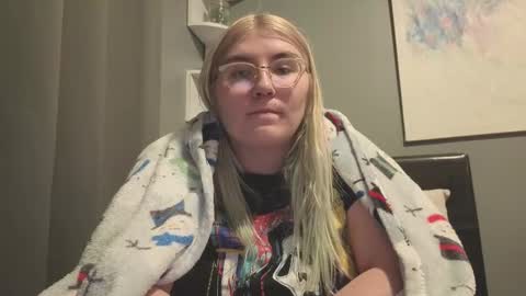 Selene online show from 03-21-26, 03:44