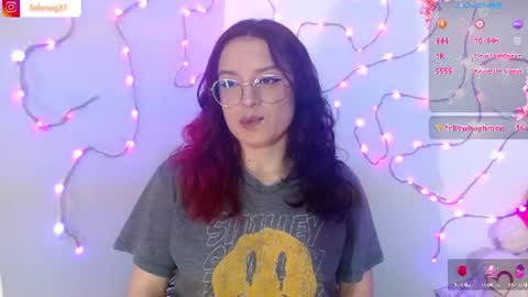 Snapshot of seleneg chatting on 06-19-26, 02:27 Selene G online show from 06-19-26, 02:27