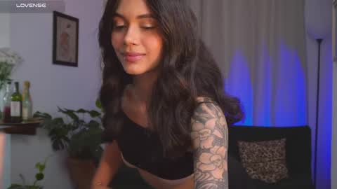 Snapshot of selenevaughan chatting on 05-21-26, 12:06 Selene online show from 05-21-26, 12:06