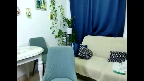 Snapshot of selenna57 chatting on 12-04-25, 06:16 Selenna online show from 12-04-25, 06:16