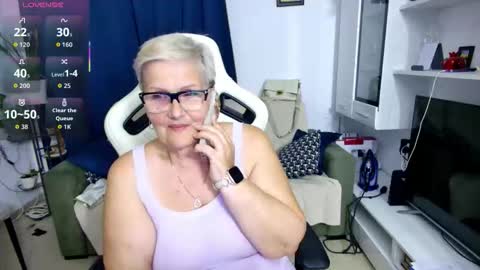 Snapshot of selenna57 chatting on 05-03-26, 04:46 Selenna online show from 05-03-26, 04:46