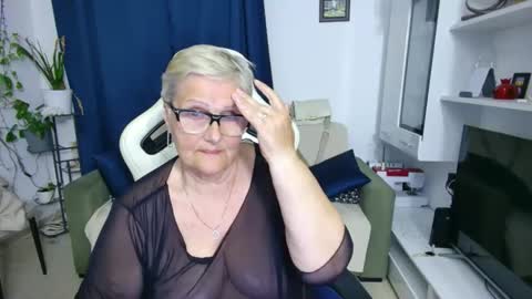 Snapshot of selenna57 chatting on 05-09-26, 05:51 Selenna online show from 05-09-26, 05:51