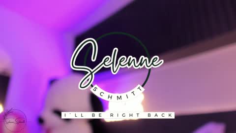 Selenne online show from 01-04-25, 10:24