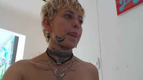 Ask me online show from 06-24-26, 01:43