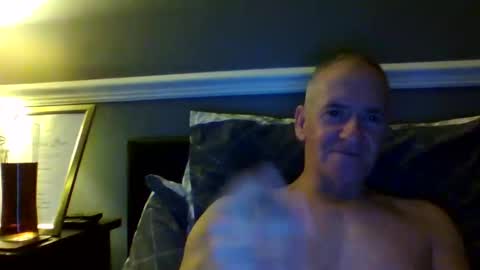 Snapshot of selfsucker28772 chatting on 11-30-25, 11:31 selfsucker28772 online show from 11-30-25, 11:31