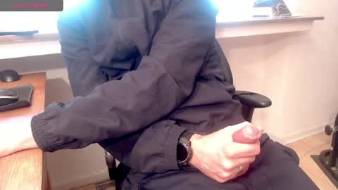 selfsuckermbb online show from 05-20-26, 06:14