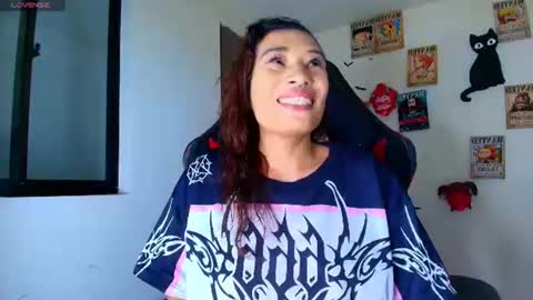Snapshot of selina_kyl3 chatting on 07-03-26, 12:17 Selinna Kyle online show from 07-03-26, 12:17