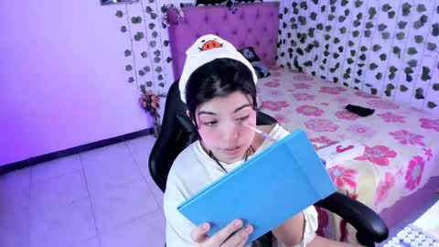 Selina online show from 12-03-25, 04:20