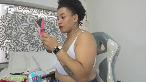 Snapshot of selket_ chatting on 01-23-25, 10:54 Selket online show from 01-23-25, 10:54