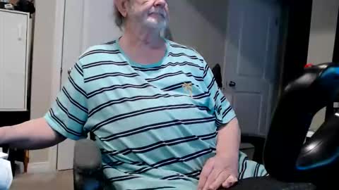 Snapshot of selkie2s chatting on 04-01-26, 07:00 selkie2s online show from 04-01-26, 07:00