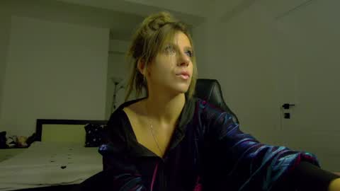 sellena_angels online show from 04-20-26, 04:10