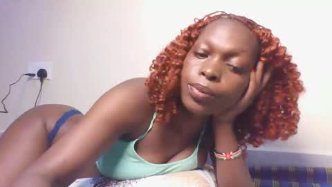 Snapshot of sellinprencess2 chatting on 02-10-26, 07:56 verah online show from 02-10-26, 07:56