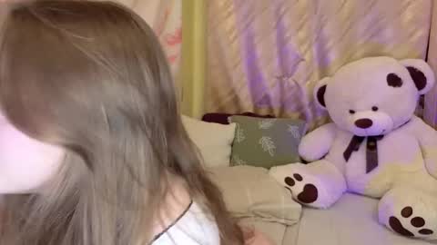 Snapshot of sellyahouston chatting on 11-30-25, 09:08 Sellya online show from 11-30-25, 09:08