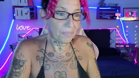 Selvaggia Del Caribe online show from 09-30-25, 04:23
