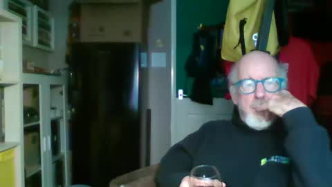Snapshot of semajstretsa chatting on 01-26-25, 03:58 frederick online show from 01-26-25, 03:58
