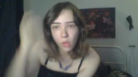 goddess esme  online show from 10-25-25, 12:18