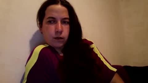 Snapshot of sendiarayl chatting on 11-26-25, 05:36 sendiarayl online show from 11-26-25, 05:36