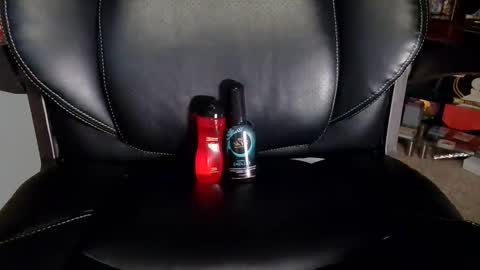 Snapshot of senorgrower chatting on 01-06-26, 05:55 Mr. Watch Me Grow online show from 01-06-26, 05:55