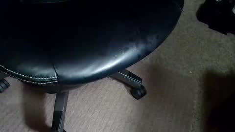 Snapshot of senorgrower chatting on 01-07-26, 05:43 Mr. Watch Me Grow online show from 01-07-26, 05:43