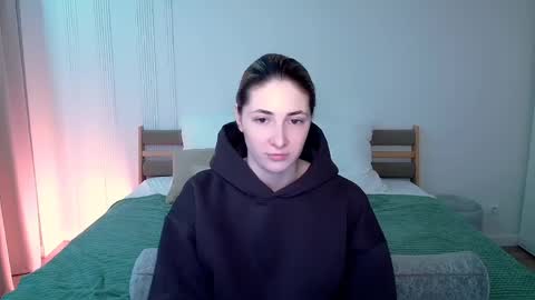 Snapshot of sensitiveheartt chatting on 04-22-26, 07:59 sensitiveheartt online show from 04-22-26, 07:59