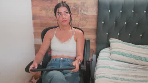 Snapshot of senssual_goddess chatting on 03-04-25, 10:16 senssual_goddess online show from 03-04-25, 10:16
