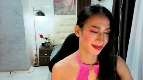 Snapshot of sensual_goergia chatting on 10-05-25, 12:25 sensual_goergia online show from 10-05-25, 12:25