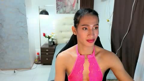 Snapshot of sensual_goergia chatting on 10-10-25, 11:59 sensual_goergia online show from 10-10-25, 11:59