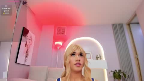 Snapshot of sensual_shanel chatting on 04-29-26, 03:32 sensual_shanel online show from 04-29-26, 03:32