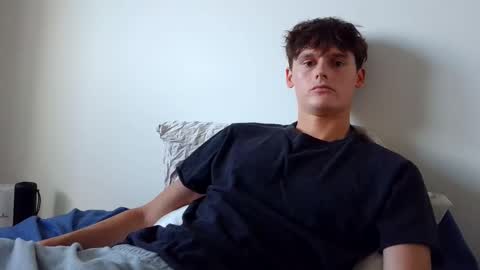 Cam online show from 04-12-26, 08:58