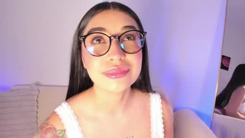 Snapshot of sensualhaven_ chatting on 05-17-26, 06:37 sensualhaven_ online show from 05-17-26, 06:37