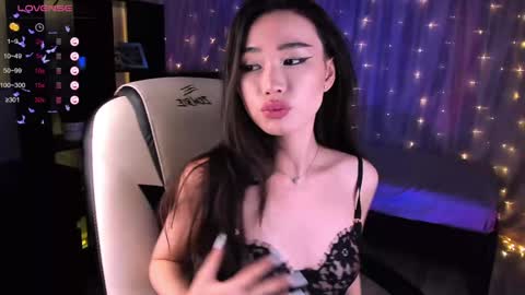 Kiki online show from 12-06-24, 07:45