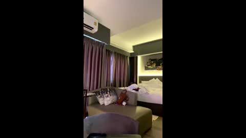 Snapshot of sensualprima chatting on 05-30-26, 08:00 sensualprima online show from 05-30-26, 08:00
