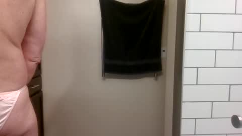 Snapshot of sensualuncut4u4fun chatting on 01-08-26, 06:43 sensualuncut4u4fun online show from 01-08-26, 06:43