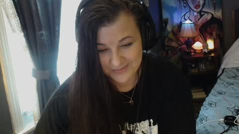 Snapshot of sentfrmheaven chatting on 01-01-25, 04:07 Tara online show from 01-01-25, 04:07