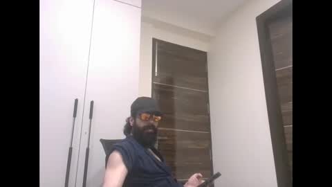 Sentient Being online show from 09-29-25, 09:52