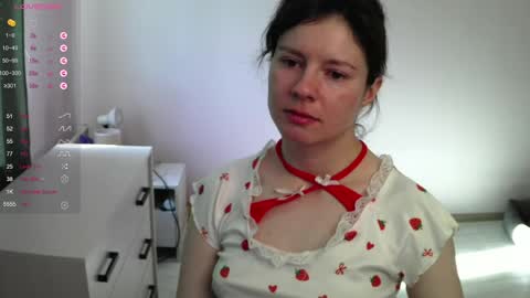Snapshot of senxsual_tease chatting on 04-17-26, 12:30 senxsual_tease online show from 04-17-26, 12:30