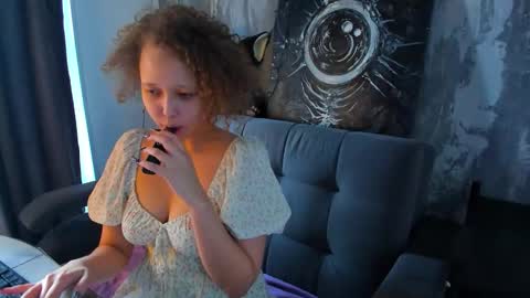 Snapshot of senya_sol chatting on 03-11-26, 07:36 senya_sol online show from 03-11-26, 07:36