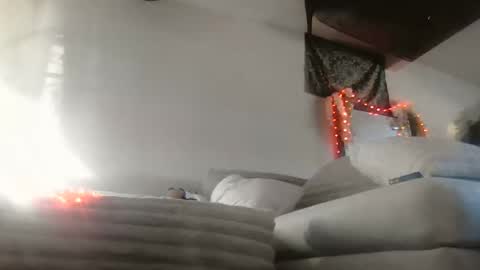 Snapshot of sequoia8888 chatting on 01-16-26, 05:06 sequoia8888 online show from 01-16-26, 05:06