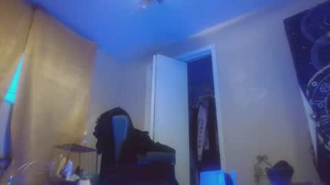 Snapshot of sequoia8888 chatting on 03-05-26, 01:07 sequoia8888 online show from 03-05-26, 01:07